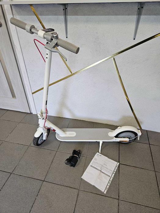 Hulajnoga Elektryczna XIAOMI Electric Scooter 3 Lite - GWARANCJA !!!