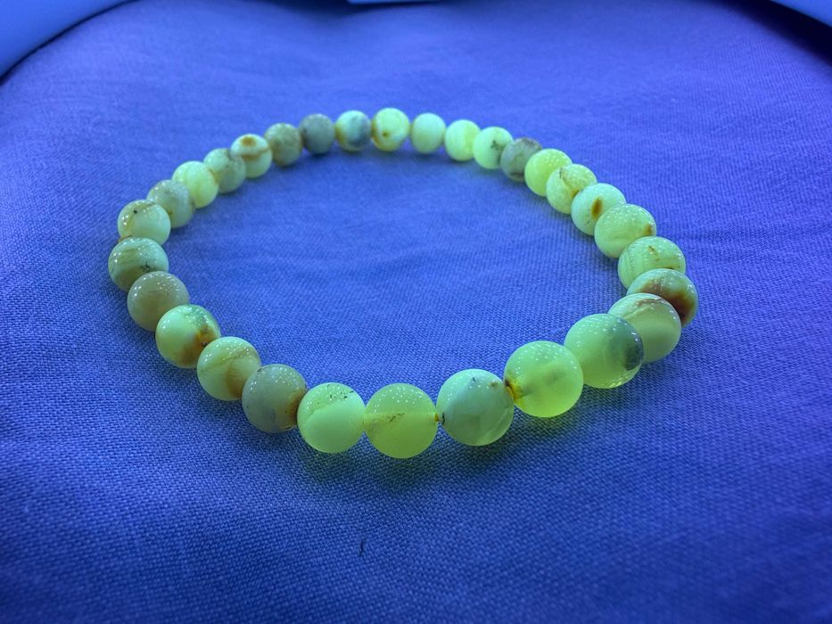 Браслет з балтійського бурштину янтарь 4,78 г 6 мм 16-18см