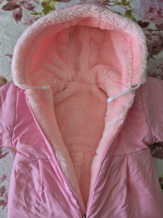 Дитячий зимовий комбінезон для дівчинки