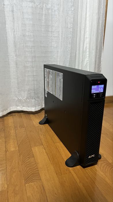 SmartUPS APC 2200xli
