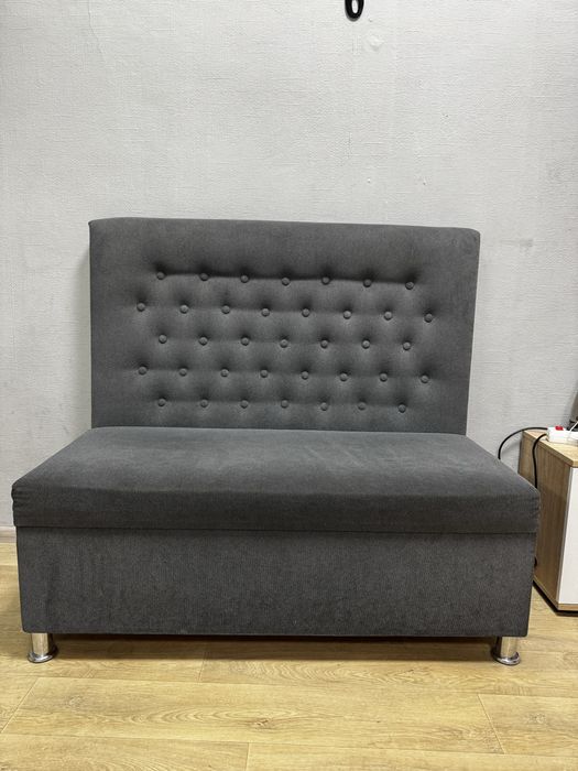 Диван для офісу