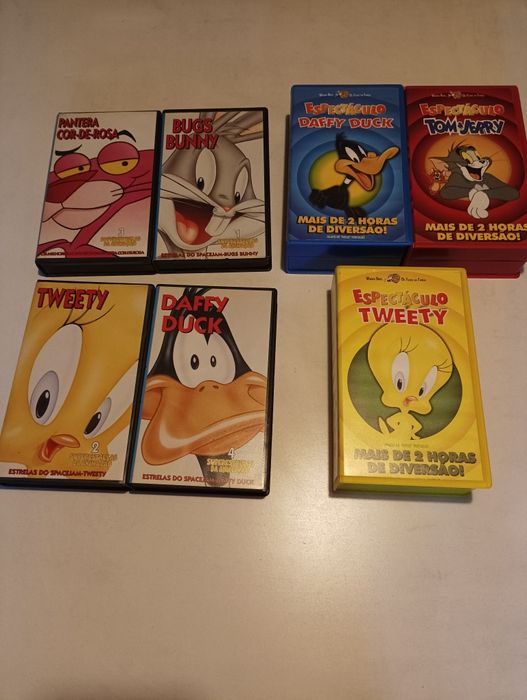 Conjunto de 10 cassetes de filmes animados