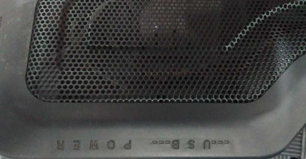 Base com ventoinha anti aquecimento para portatil com USB