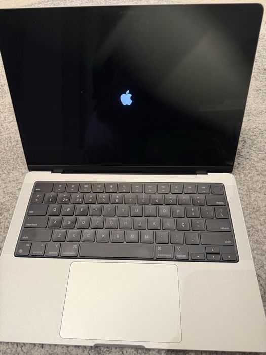 MacBook Pro 14 (2021) M1 Pro 16GB / 1TB SSD Silver