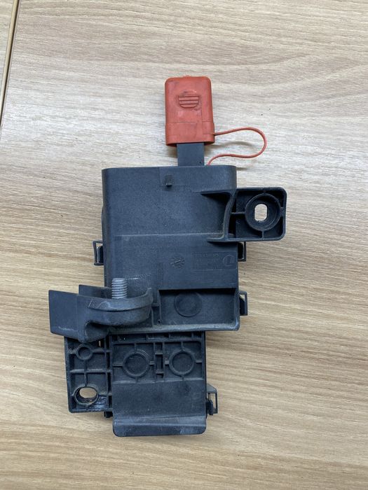 Złącze zasilania akumulatora BMW E65/66