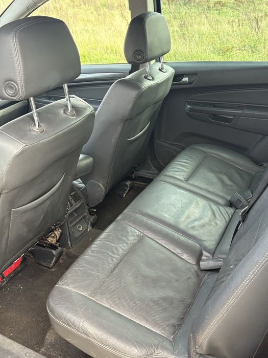 Sprzedam Opel Zafira B
