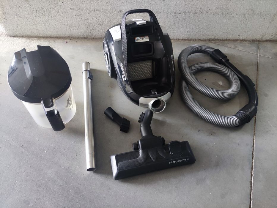 Aspirador sem saco Rowenta XXL- DP7