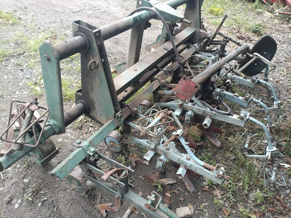 Wielorak hydrauliczny buraki warzywa