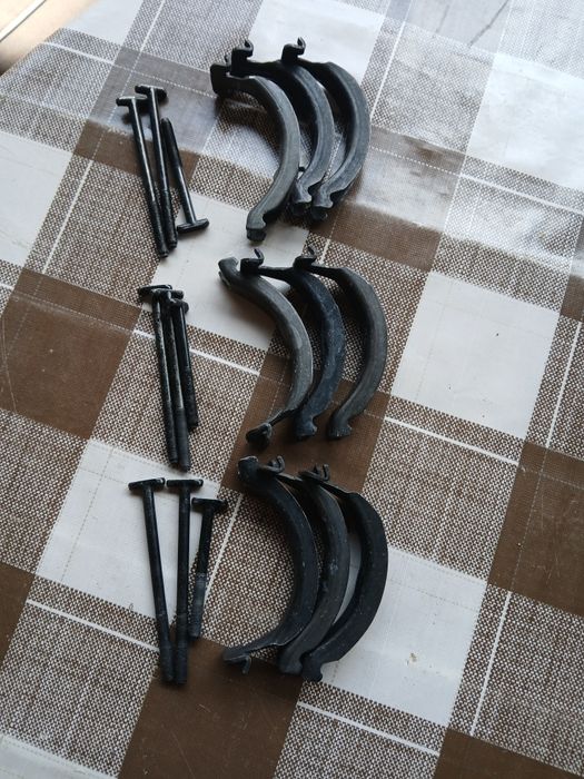 Thule adapter do bagażnika.