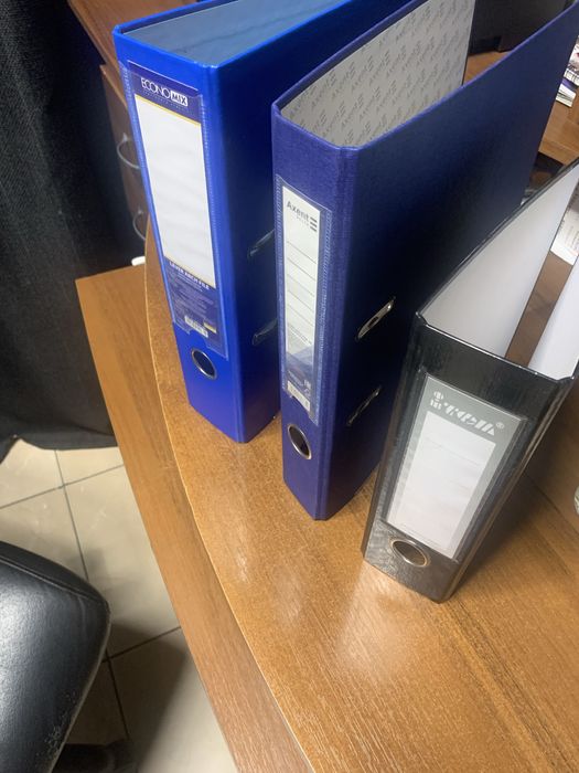Продам папки для документів