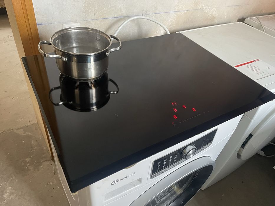 Індукційна поверхня ..Point’’