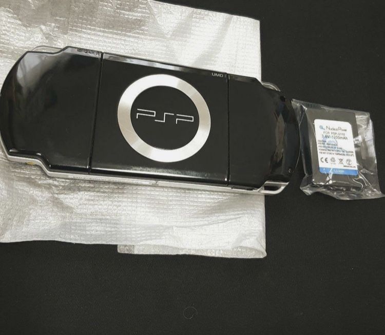 Psp sony 2000 piano black