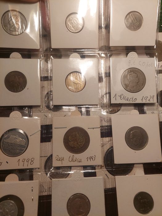 Moedas:lote 20 peças diversas