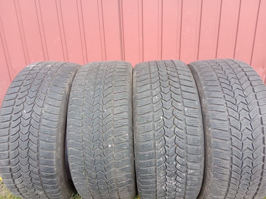 Opony zimowe 225/45/R17