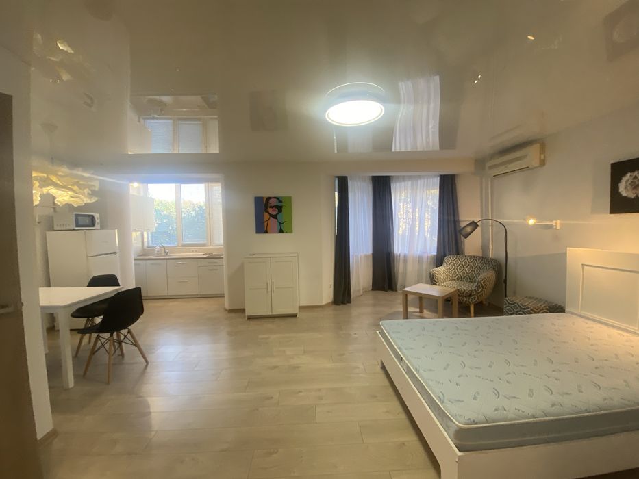 Поділ, Нижній Вал, 2 поверх