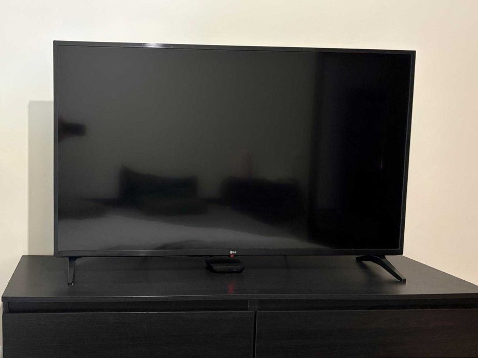 2 Smart TVs LG 50” 4K UHD — Excelente estado