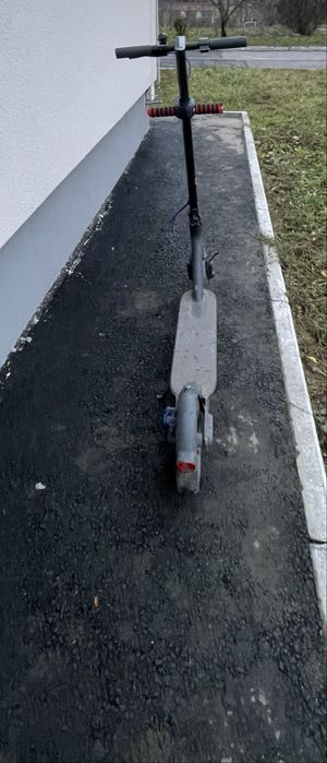 Електро самокат.