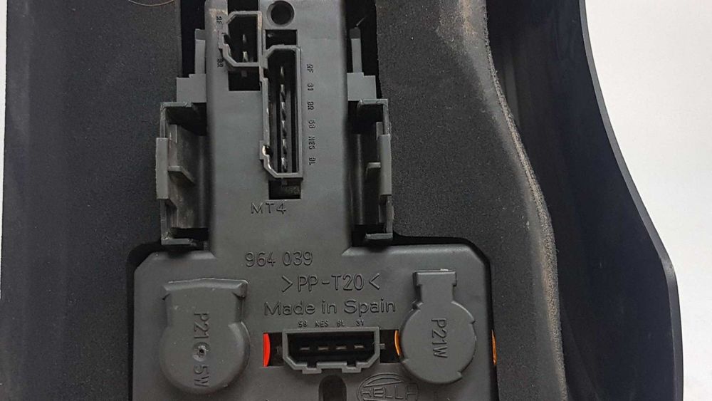 FAROLIM TRASEIRO ESQUERDO SEAT IBIZA (6K1) SELECT