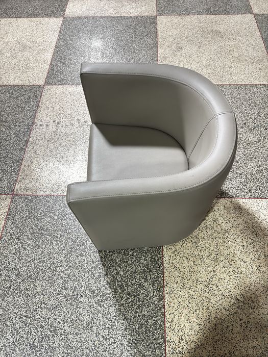 Sofás e mesas de café