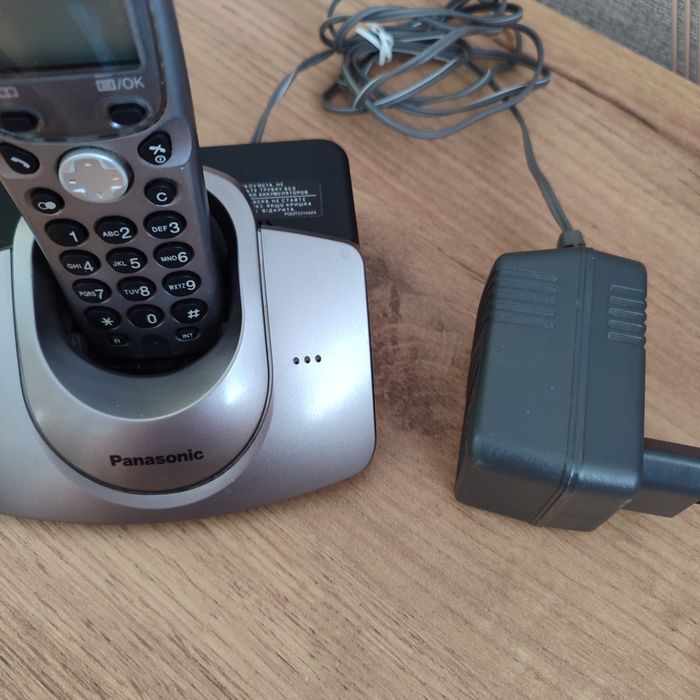 Беспроводной радиотелефон Panasonic kx-tg1107ua