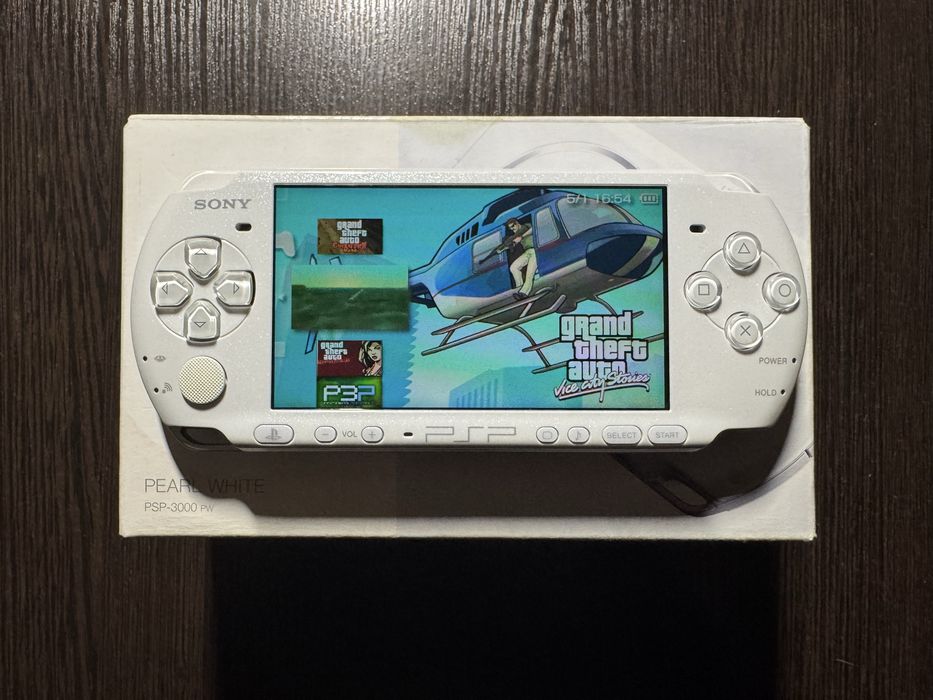 PSP 3000 | Pearl White | 64GB | Ідеальний Стан | Повний Комплект