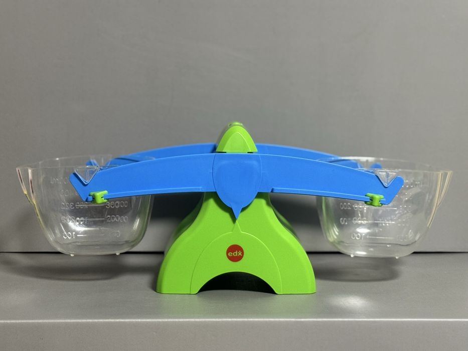 Дитячі навчальні ваги EDX з чашами 500 мл для вивчення маси, рідини…