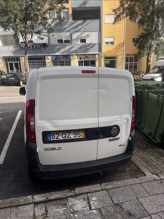 Fiat doblo 2016 muito nova