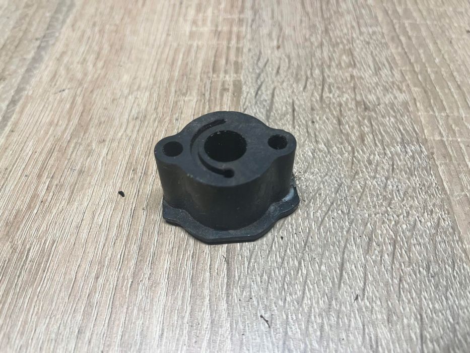 Homelite Hlt26Cd Króciec Podstawa Mocowanie