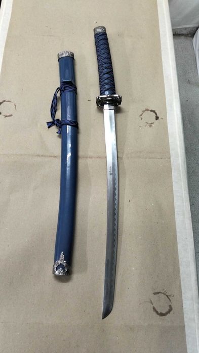 Katana decorariva