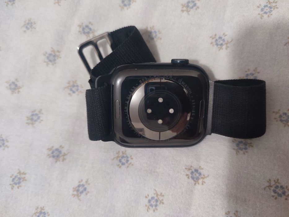 Apple Watch Series 9 45mm в доброму стані.