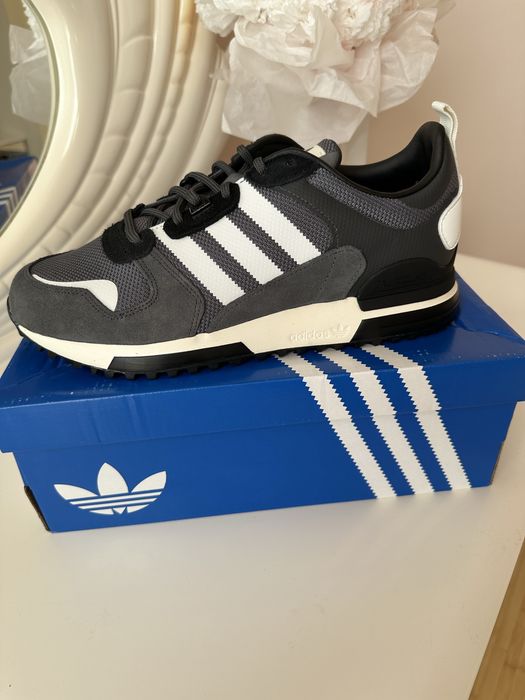 adidas zx 700 - купити чоловіче взуття - Ціна на OLX.ua