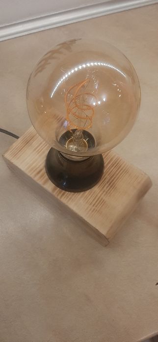 Lampka nocna biurowa