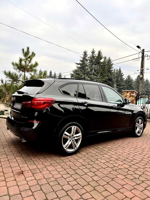 BMW x 1