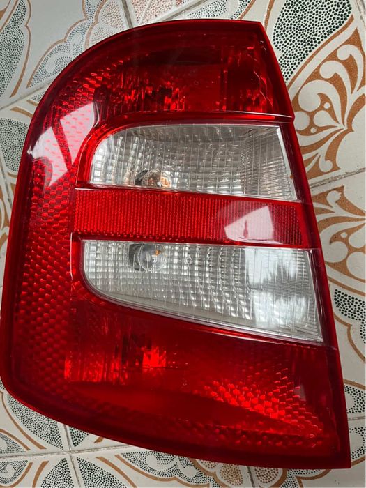 Ліхтар Skoda Fabia І Шкода Фабія