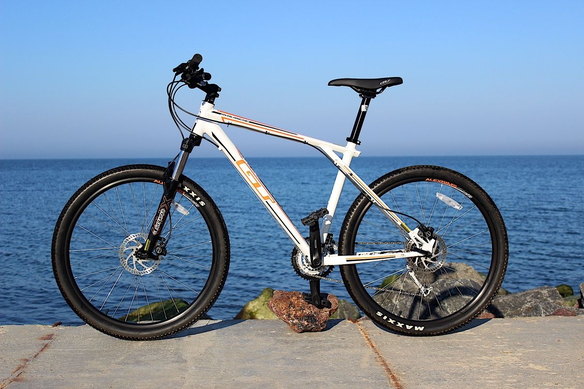 GT Avalanche 26 14 500 Olx