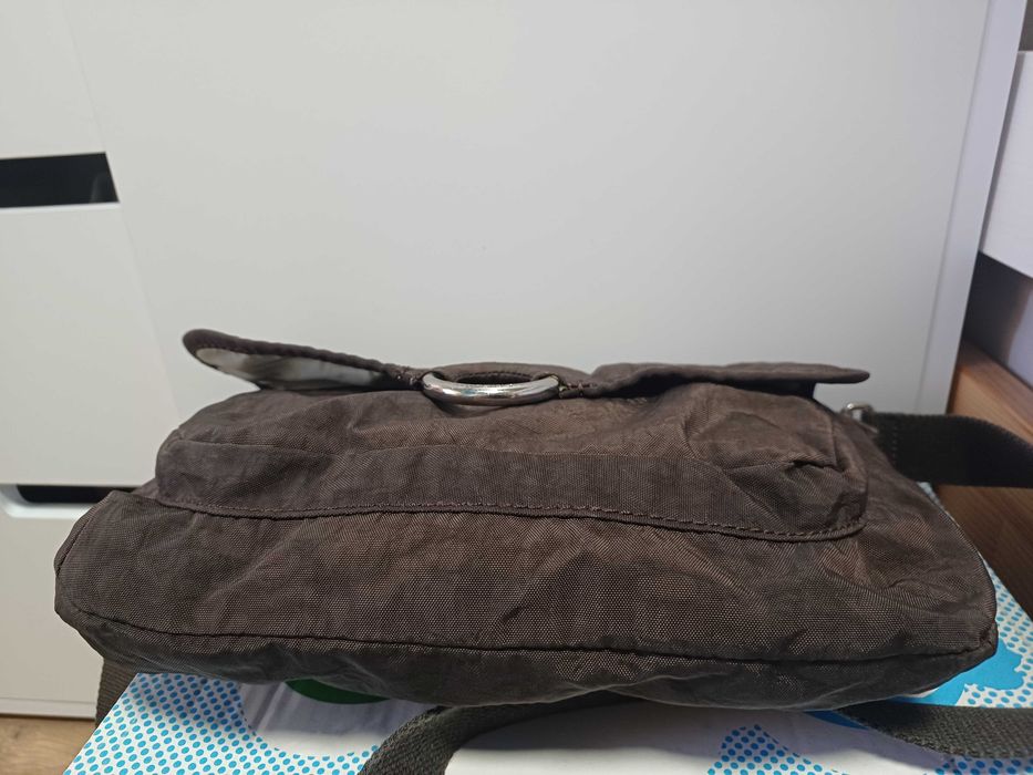Зручна практична сумка Kipling