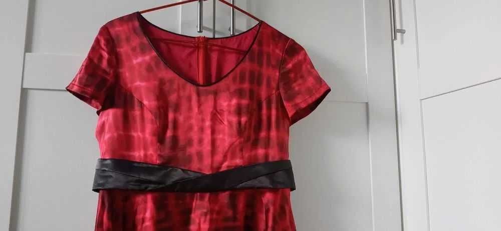 Czerwona sukienka, idealna na wesele lub inną okazję - Tommy Hilfiger