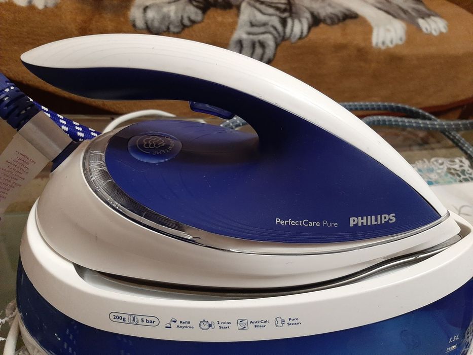 Парова праска-станція philips