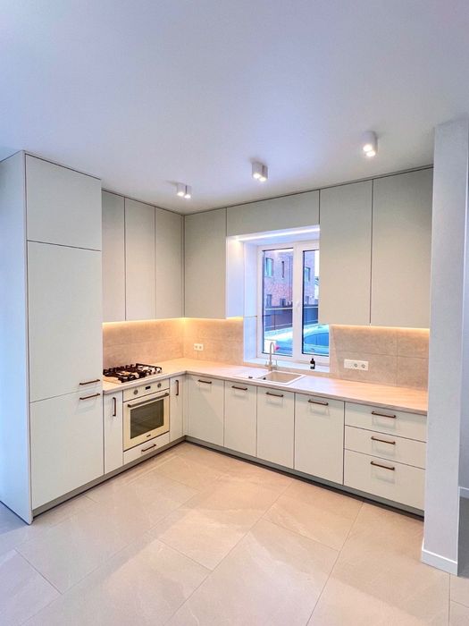 Продаж квадродуплексу з ремонтом VIP