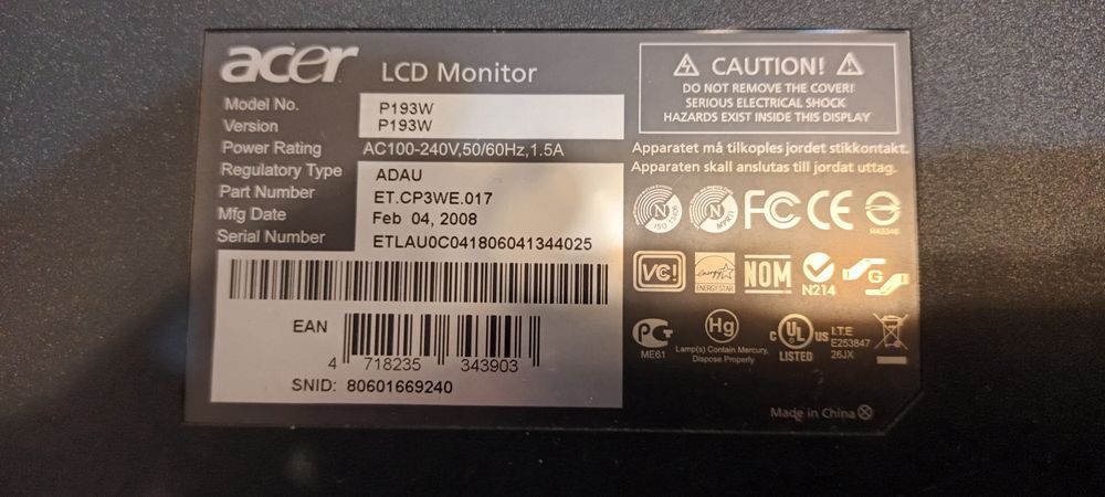 Монитор Acer P193W 19 дюймов в рабочем состоянии!