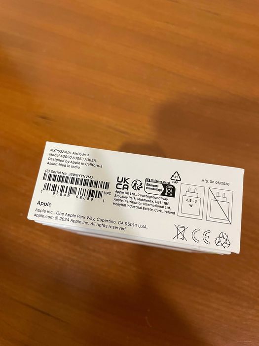 Airpods 4 novos (sem ANC), selados com garantia 08/2026