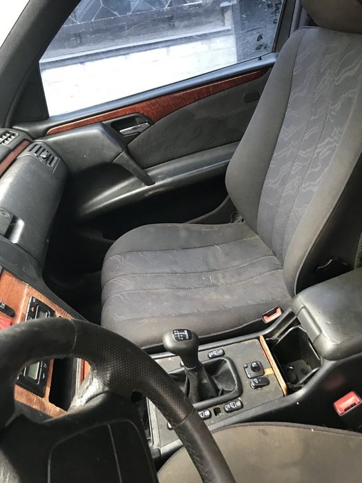 Сидіння для авто Самовивіз