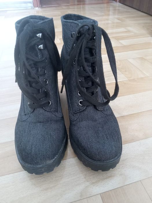 Buty botki rozm.38 Cropp