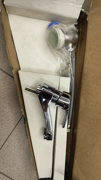 Sprzedam kran baterie