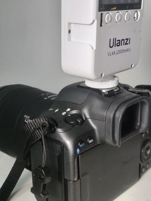 Canon EOS R5 Mark II (Corpo) - 45MP
Nova a estrear, nunca usada

Inclui:
- Caixa
- Carregador
- Correia
- Cabo USB-C
- Protector de cabos
- Bateria