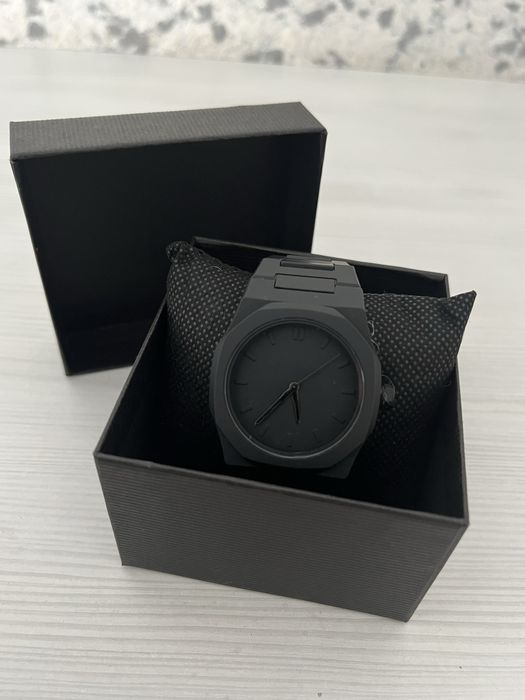 Продам годинник