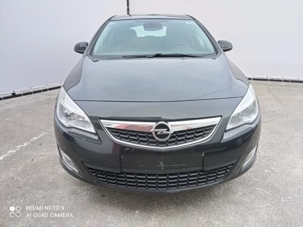 Para Peças Opel Astra J (P10)