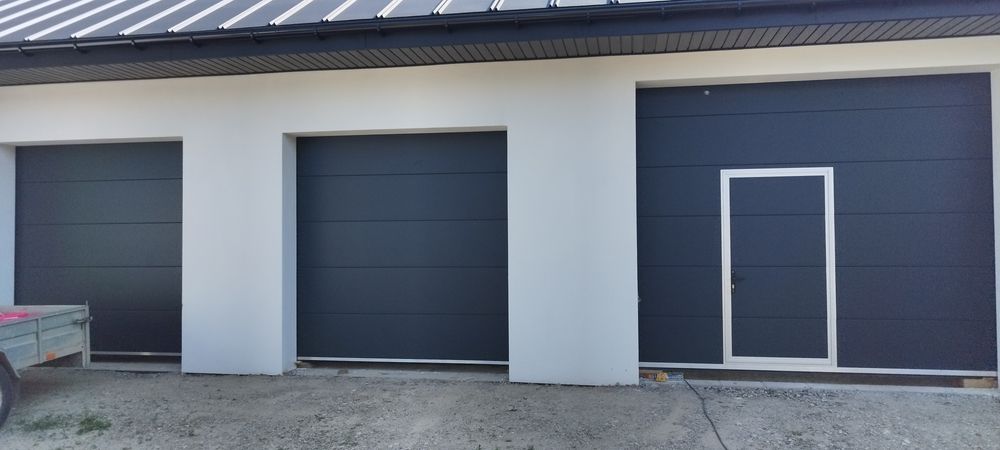 Brama segmentowa garażowa