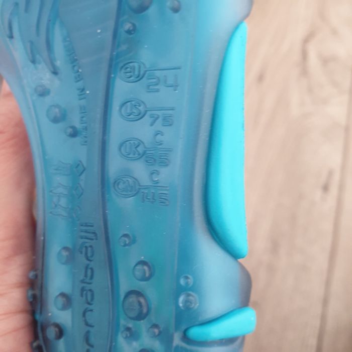 Buty na basen, plażę r.24 (15cm)