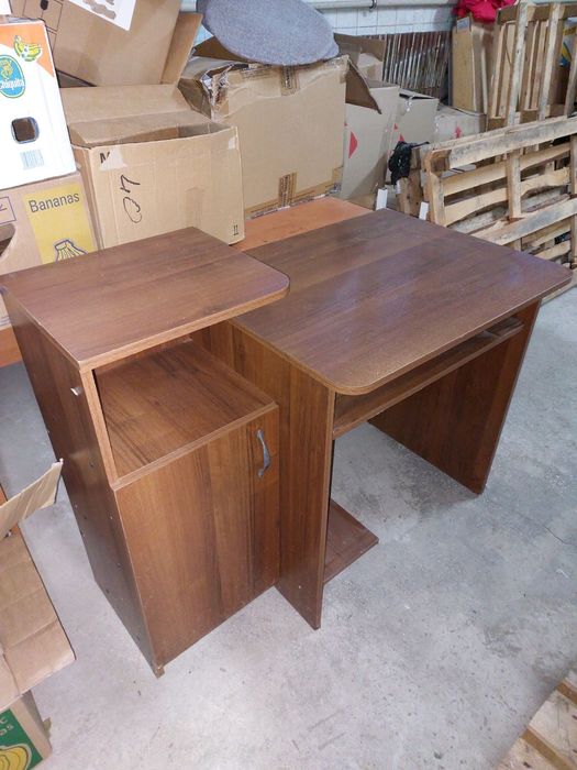 Продам компьютерный стол